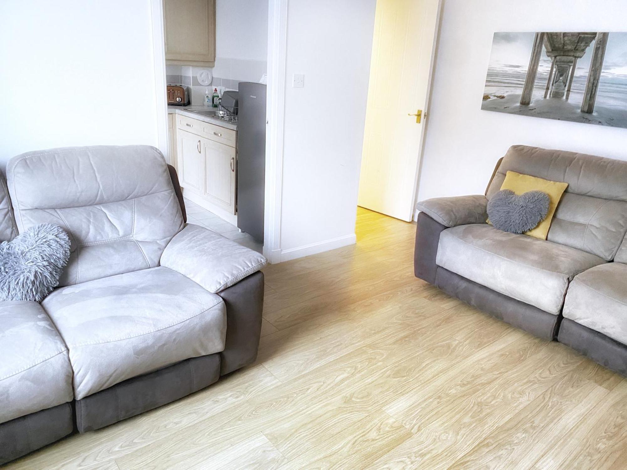 Ground Floor Central 1 Bed With Parking Абърдийн Екстериор снимка