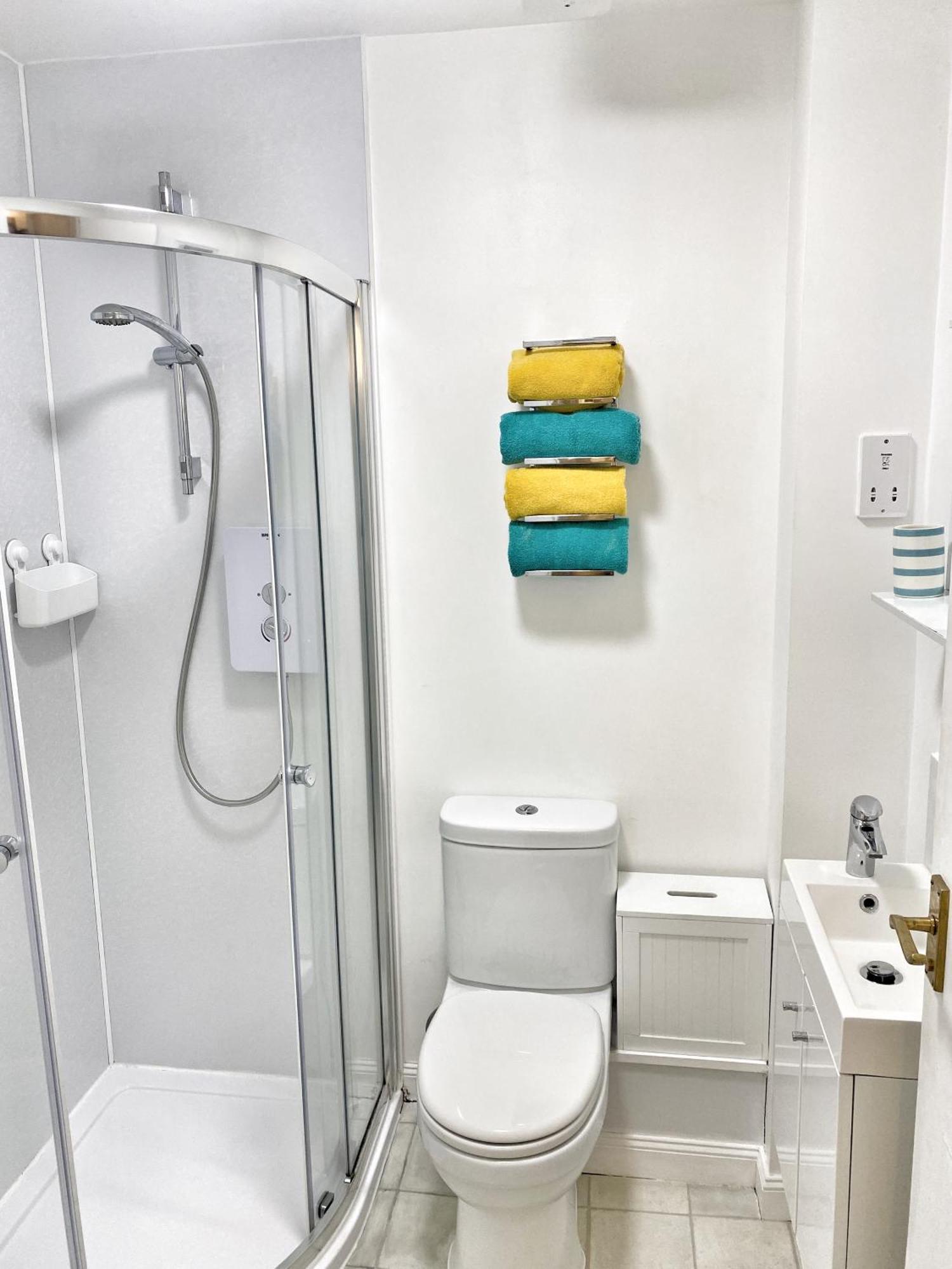 Ground Floor Central 1 Bed With Parking Абърдийн Екстериор снимка