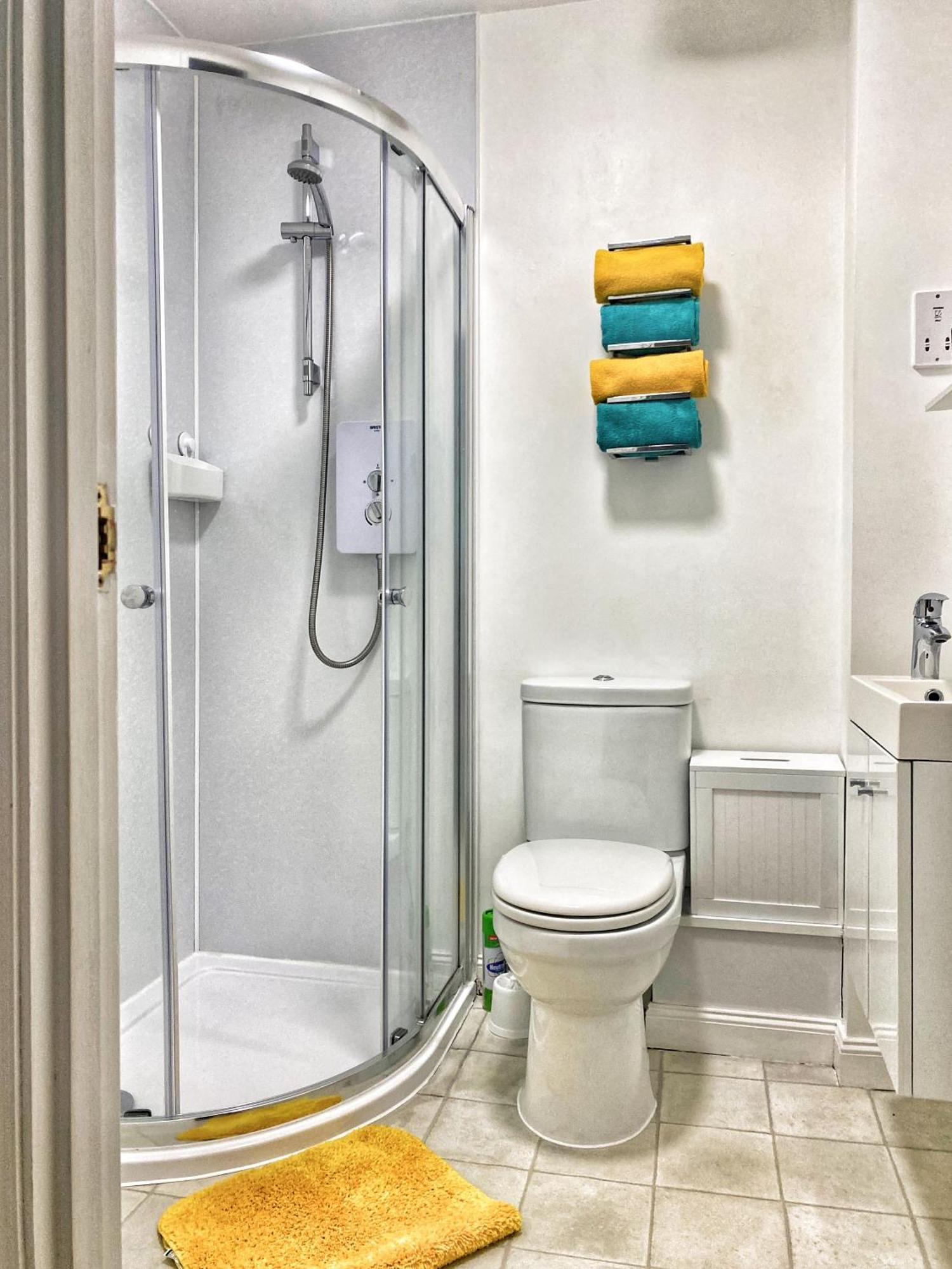 Ground Floor Central 1 Bed With Parking Абърдийн Екстериор снимка