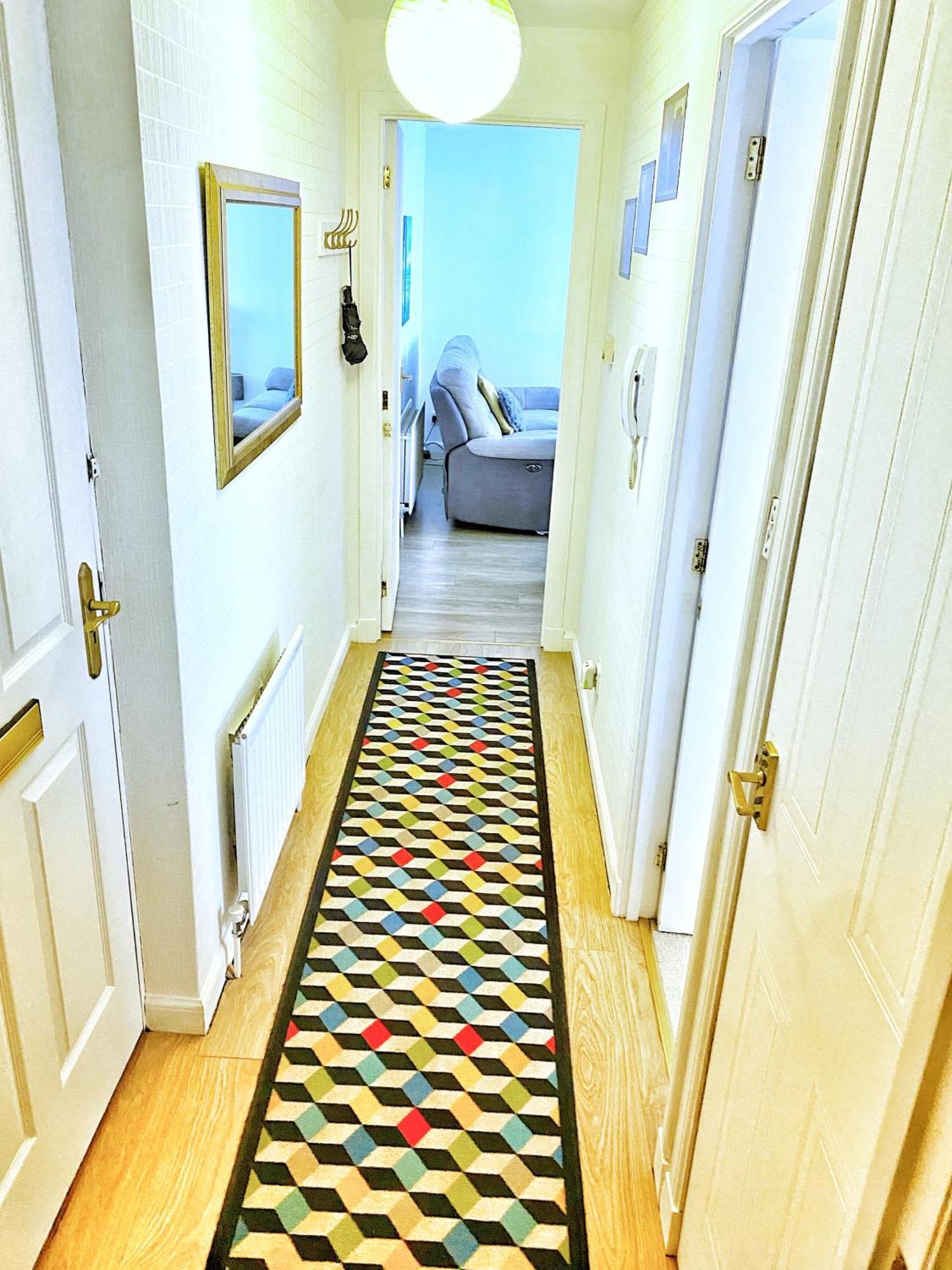 Ground Floor Central 1 Bed With Parking Абърдийн Екстериор снимка